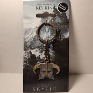 COPY - Skyrim Sons Of Snow Helmet Keychain Official Collectible Limited Edition…